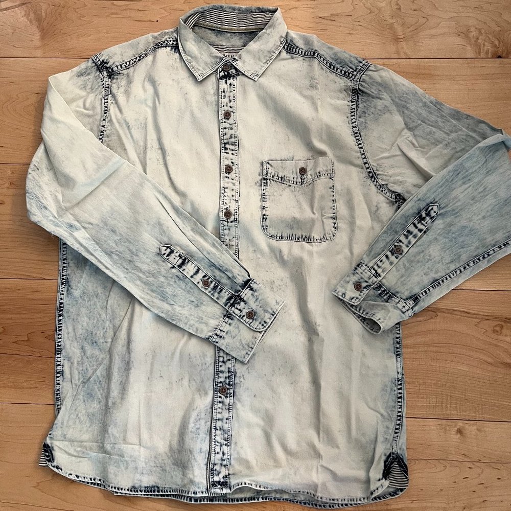 32 Bar Blues, MOONSHINE BLUES Shirt, Size Medium